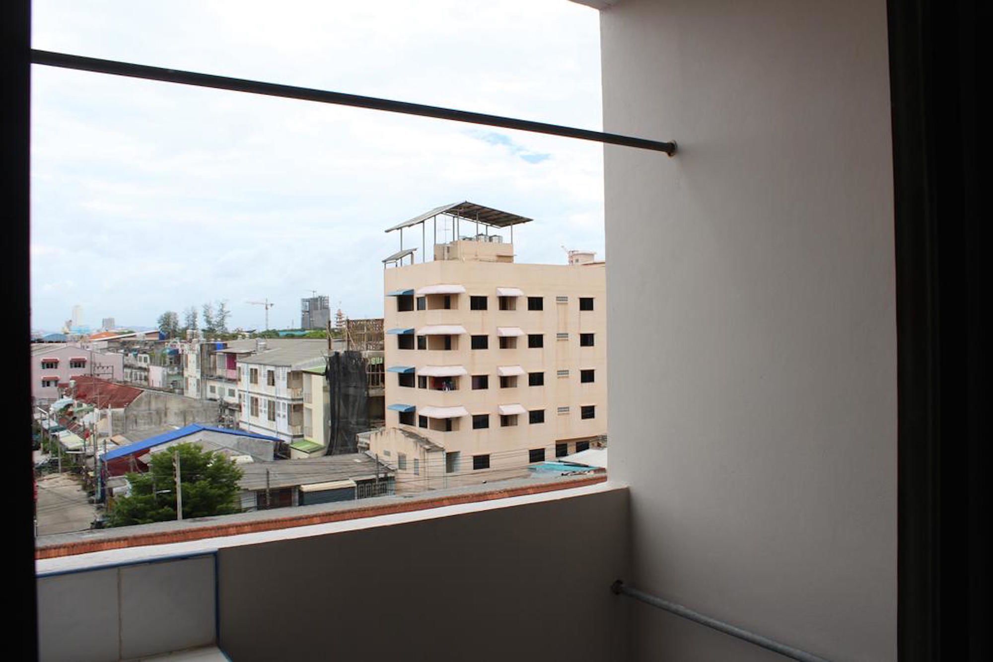 Saeng Chan Apartment Hat Yai Exterior photo
